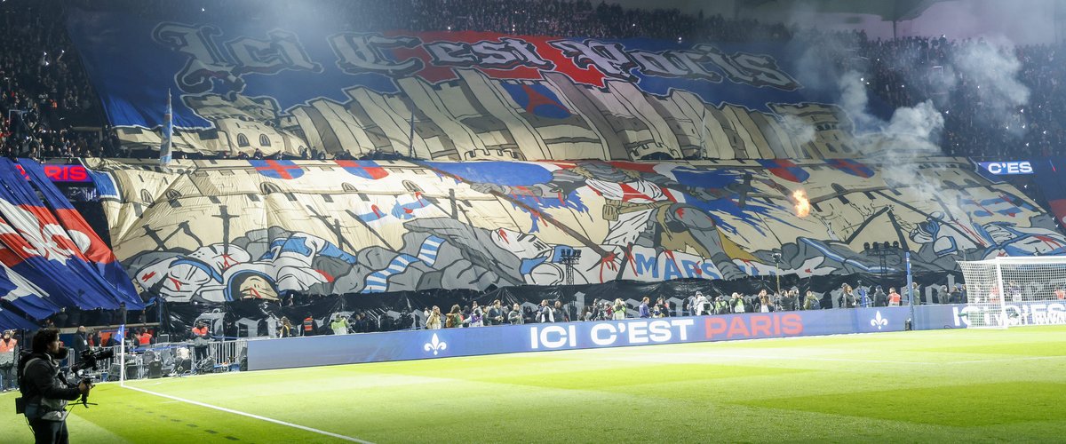 découvrez farah mym, une artiste aux multiples talents qui conquiert le monde de la musique avec ses mélodies envoûtantes et ses paroles touchantes. plongez dans son univers créatif et laissez-vous emporter par ses influences variées.